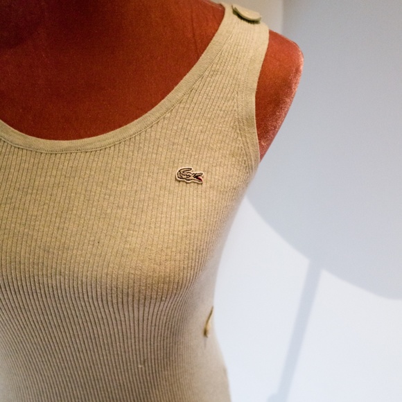 100% authentic Lacoste sleeveless cotton top - Picture 7 of 7